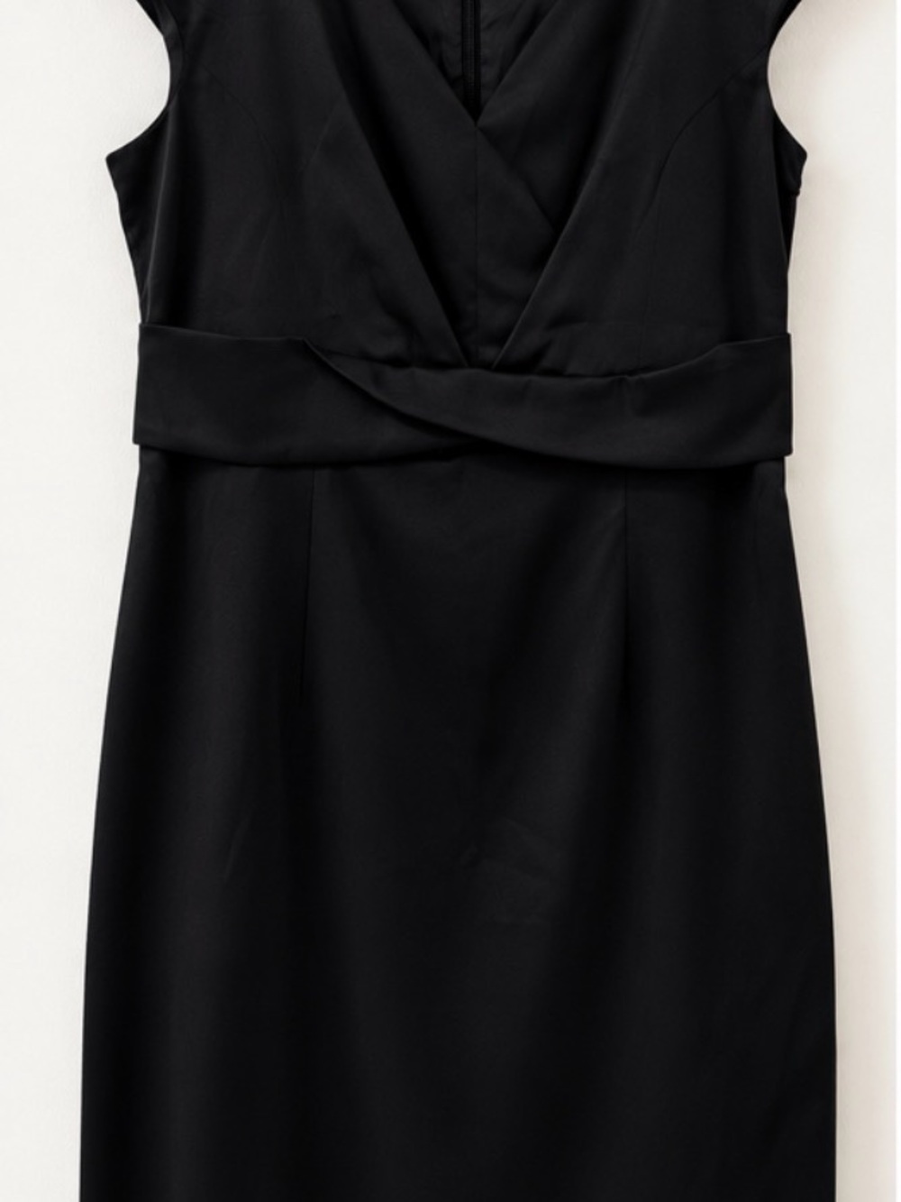 Classic Black V-Neck Sheath Dress